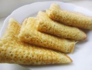 Как приготовить ажурные блины с дырочками?